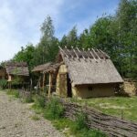 26.05.2020. Kopiec. Wioska neolityczna z czasów panowania kultury pucharów lejkowatych / Emilia Sitarska / Radio Kielce