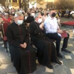 05.07.2020 Sandomierz. II Letni Festiwal Muzyki Sakralnej „Ucho Igielne”. Na zdjęciu od lewej ks. Zygmunt Gil - proboszcz parafii katedralnej w Sandomierzu, bp Krzysztof Nitkiewicz, burmistrz  Sandomierza Marcin Marzec / Grażyna Szlęzak-Wójcik / Radio Kielce