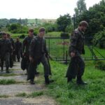 18.07.2020. Ostrowiec Świętokrzyski. Szkolenie żołnierzy WOT na zaporze na rzece Kamiennej / Emilia Sitarska / Radio Kielce