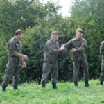 18.07.2020. Ostrowiec Świętokrzyski. Szkolenie żołnierzy WOT na zaporze na rzece Kamiennej / Emilia Sitarska / Radio Kielce