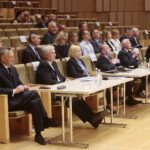 14.07.2020. Kielce. Sesja Sejmiku Województwa świętokrzyskiego. Na zdjęciu (od lewej): Zbigniew Koniusz - wojewoda świętokrzyski, Andrzej Bętkowski - marszałek województwa świętokrzyskiego, Renata Janik - wicemarszałek województwa świętokrzyskiego, Marek Bogusławski - wicemarszałek województwa świętokrzyskiego, Marek Jońca - członek zarządu województwa, Tomasz Jamka - członek zarządu Województwa Świętokrzyskiego / Wiktor Taszłow / Radio Kielce