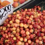 14.07.2020. Kielce. Owoce i warzywa na bazarach / Wiktor Taszłow / Radio Kielce