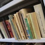 15.07.2020. Kielce. Biblioteka UJK otrzymała duży księgozbiór ze Stanów Zjednoczonych / Wiktor Taszłow / Radio Kielce