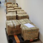 15.07.2020. Kielce. Biblioteka UJK otrzymała duży księgozbiór ze Stanów Zjednoczonych / Wiktor Taszłow / Radio Kielce