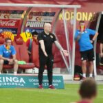 18.07.2020. Kielce. 37. kolejka PKO Ekstraklasy: Korona Kielce - ŁKS Łódź. Na zdjęciu: Maciej Bartoszek - trener Korony / Wiktor Taszłow / Radio Kielce