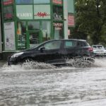 19.07.2020. Kielce. Zalane skrzyżowane Jagiellońskiej i Hożej / Wiktor Taszłow / Radio Kielce