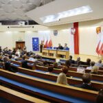 22.07.2020. Kielce. Podpisanie umów na dofinansowanie DPS-ów / Wiktor Taszłow / Radio Kielce