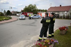 23.07.2020. Szydłów. Ewakuacja mieszkańców po znalezieniu niewybuchu / Wiktor Taszłow / Radio Kielce