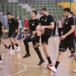 23.07.2020. Kielce. Trening PGE Kielce. Na zdjęciu (od lewej): Angel Fernandez, Mateusz Kornecki, Andreas Wolff i Nicolas Tournat / Wiktor Taszłow / Radio Kielce