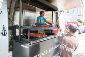 25.07.2020. Kielce. Zlot Food Trucków / Wiktor Taszłow / Radio Kielce