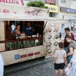 25.07.2020. Kielce. Zlot Food Trucków / Wiktor Taszłow / Radio Kielce