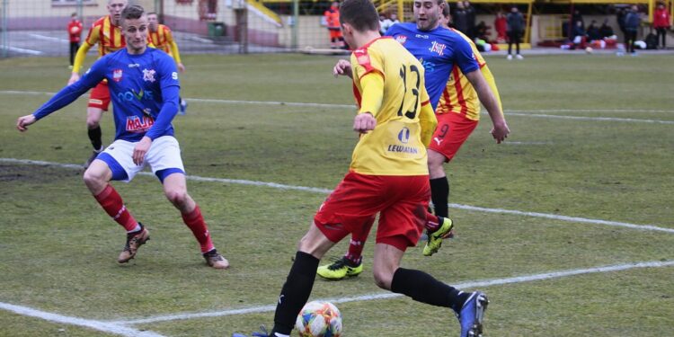 08.03.2020. Kielce. Derby regionu świętokrzyskiego. Korona II Kielce - Wisła Sandomierz / Wiktor Taszłow / Radio Kielce