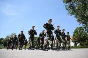 26.07.2020. Kielce. Przysięga terytorialsów na kieleckiej „Bukówce” / Wiktor Taszłow / Radio Kielce