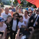 01.07.2020. Skalbmierz. Wizyta marszałek Sejmu Elżbiety Witek. W środku: Elżbieta Witek - marszałek Sejmu / Wiktor Taszłow / Radio Kielce