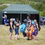 04.07.2020. Masłów. Mistrzostwa Polski Związku Polskich Spadochroniarzy na celność lądowania oraz I Memoriał Spadochronowy im. gen. Tadeusza Buka / Wiktor Taszłow / Radio Kielce