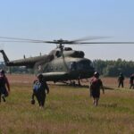 05.07.2020. Masłow. Drugi dzień Mistrzostw Polski Związku Polskich Spadochroniarzy oraz I Memoriał Spadochronowy im. gen. Tadeusza Buka / Wiktor Taszłow / Radio Kielce