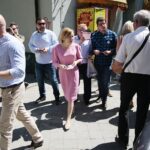 05.07.2020. Kielce. Działacze PiS zachęcają do wsparcia Andrzeja Dudy. Na zdjęciu (w środku): Anna Krupka - wiceminister sportu / Wiktor Taszłow / Radio Kielce