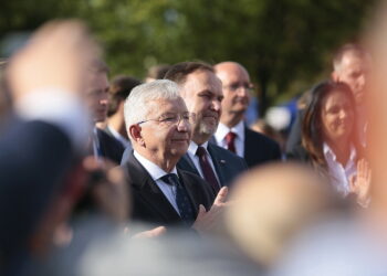 15.09.2019. Kielce. Premier Morawiecki gościem European Rover Challenge. Na zdjęciu: Krzysztof Lipiec - poseł, Marek Kwitek - poseł, Marek Kwitek - poseł / Wiktor Taszłow / Radio Kielce