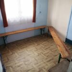 08.07.2020. Osiek. Piast Osiek będzie miał nowy budynek klubowy. Obecny budynek klubowy / Wiktor Taszłow / Radio Kielce