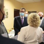 09.08.2020 Sudół koło Ostrowca Św. Spotkanie premiera Mateusza Morawieckiego z samorządowcami. / Wiktor Taszłow / Radio Kielce