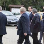 09.08.2020 Sudół koło Ostrowca Św. Spotkanie premiera Mateusza Morawieckiego z samorządowcami. / Wiktor Taszłow / Radio Kielce