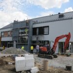 10.07.2020 Chęciny. Budowa komisariatu policji / Wiktor Taszłow / Radio Kielce