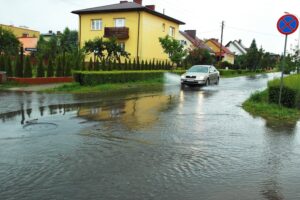 19.07.2020. Ostrowiec Św. Zalane ulice / Emilia Sitarska / Radio Kielce