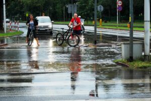 19.07.2020. Ostrowiec Św. Zalane ulice / Emilia Sitarska / Radio Kielce