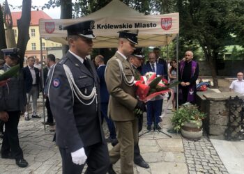 Sandomierz. 75. rocznica wybuchu Powstania Warszawskiego / Grażyna Szlęzak - Wójcik / Radio Kielce