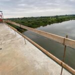 01.08.2020. Nowy Korczyn. Budowa mostu na Wiśle / Paweł Zagaja