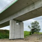 01.08.2020. Nowy Korczyn. Budowa mostu na Wiśle / Paweł Zagaja