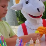 09.08.2020. Pacanów. ECB. Literackie Spotkania z Koziołkiem Matołkiem / Marta Gajda / Radio Kielce