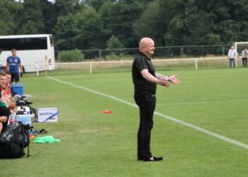 03.08.2020. Warka. sparing Raków Częstochowa - Korona Kielce. Na zdjęciu: Maciej Bartoszek - trener Korony Kielce / Korona Kielce