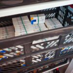 10.08.2020 Warszawa. CBŚP zatrzymało mieszkańca województwa świętokrzyskiego podejrzewanego o produkcję i sprzedaż fałszywych leków / cbsp.policja.pl