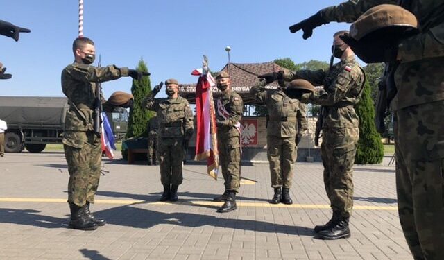 21.08.2020 Sandomierz. Przysięga terytorialsów / por. Marcin Kowal  / ŚBOT