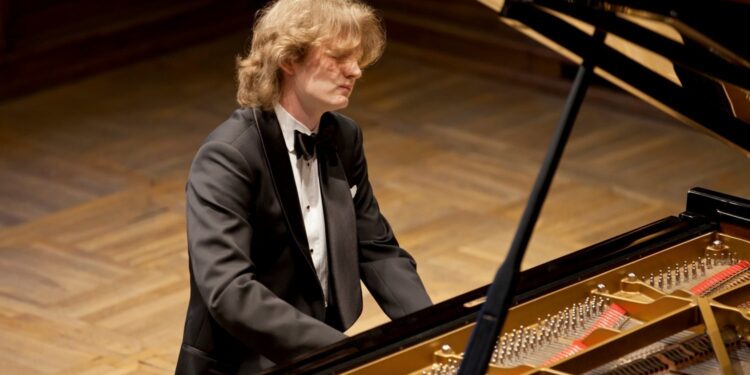 Piotr Pawlak - pianista / Piotr Pawlak/facebook