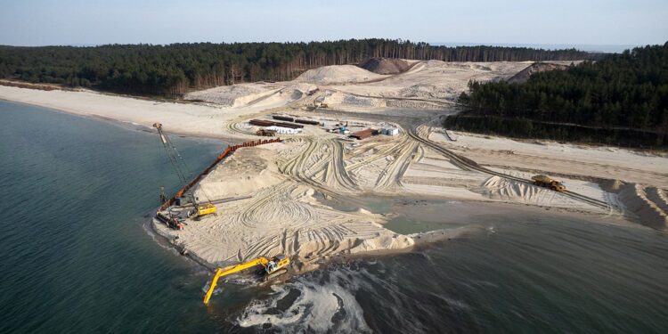 RADIO OLSZTYN. Jak nazwać sztuczną wyspę na Mierzei Wiślanej? Propozycje można zgłaszać do końca sierpnia - Radio Kielce Radio Olsztyn / GrupaNDI