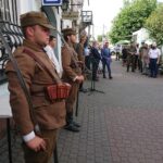 09.08.2020. Jędrzejów. 55. Marsz Szlakiem I Kompani Kadrowej. Powitanie uczestników marszu / Ewa Pociejowska-Gawęda / Radio Kielce