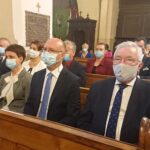 23.08.2020 Koniemłoty. Uroczystości w 44. rocznicę śmierci ks. Romana Kotlarza. Na zdjęciu (od lewej): Marek Jońca - członek zarządu województwa, Anna Paluch - zastępca dyrektora świętokrzyskiego oddziału ARiMR, wiceminister spraw zagranicznych Piotr Wawrzyk i poseł Krzysztof Lipiec / Anna Głąb / Radio Kielce