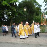 29.08.2020. Jędrzejów. Poświęcenie figury bł. Wincentego Kadłubka / Ewa Pociejowska-Gawęda / Radio Kielce