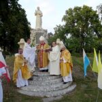 29.08.2020. Jędrzejów. Poświęcenie figury bł. Wincentego Kadłubka / Ewa Pociejowska-Gawęda / Radio Kielce