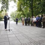 31.08.2020 Kielce. Otwarcie wystawy „Tu rodziła się Solidarność”. Przemawia Dorota Koczwańska-Kalita - naczelnik kieleckiej delegatury Instytutu Pamięci Narodowej / Jarosław Kubalski / Radio Kielce