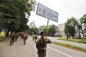 05.08.2020 Kraków. Marsz Szlakiem I Kompanii Kadrowej / Jarosław Kubalski / Radio Kielce