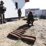 24.08.2020. Pierzchnica. Usuwanie niewybuchów / Jarosław Kubalski / Radio Kielce