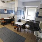 25.08.2020 Kielce Pomieszczenia SP 13 przeznaczone do remontu / Jarosław Kubalski / Radio Kielce