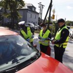 28.08.2020 Kielce. Akcja profilaktyczna o podstawowych zasadach bezpiecznego zachowania na przejazdach kolejowych / Jarosław Kubalski / Radio Kielce