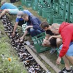 04.08.2020. Morawica. Wypadek ciężarówki przewożącej piwo / Jarosław Kubalski / Radio Kielce