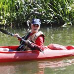 22.08.2020 Morawica. Spływ kajakowy „U źródeł chrześcijaństwa”. Biskup Marian Florczyk / Jarosław Kubalski / Radio Kielce