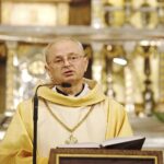 05.08.2020 Kraków. Marsz Szlakiem I Kompanii Kadrowej. Na zdjęciu: ks. prałat Zdzisław Sochacki / Jarosław Kubalski / Radio Kielce