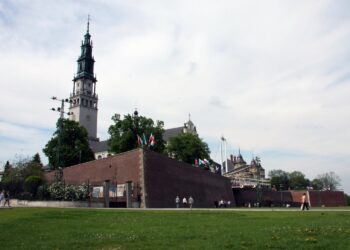 Częstochowa. Sanktuarium Matki Bożej Częstochowskiej na Jasnej Górze / Robert Felczak / Radio Kielce
